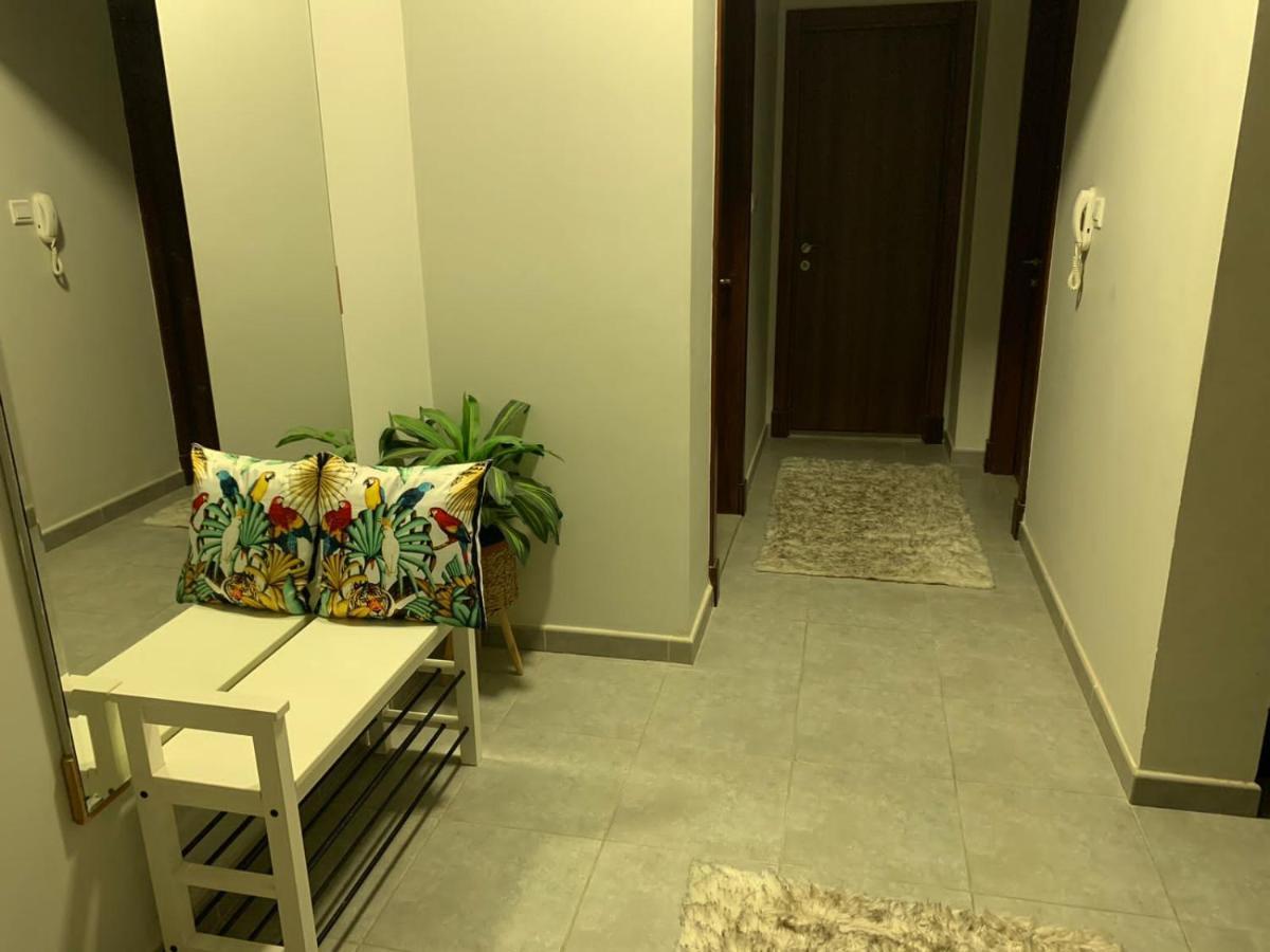 Grandeur Sunrise Apartment *