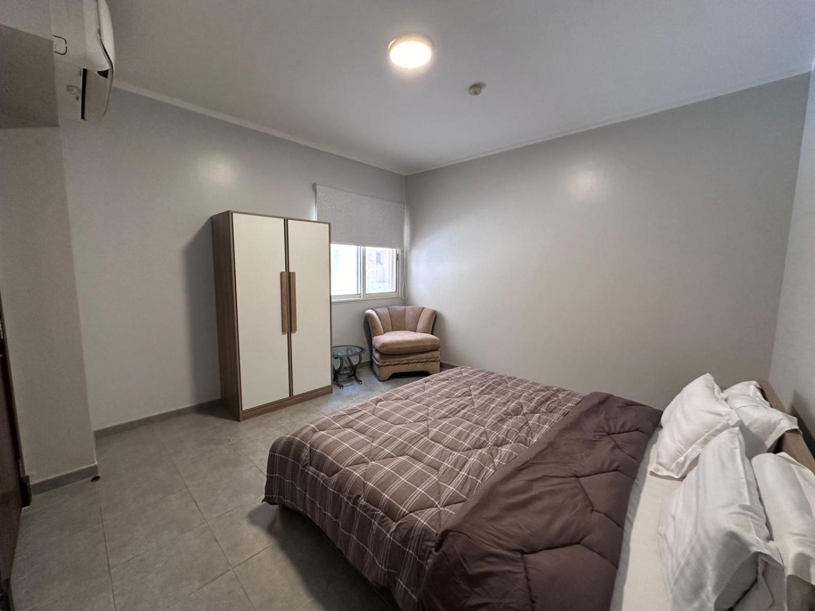 Apartment Grandeur Sunrise