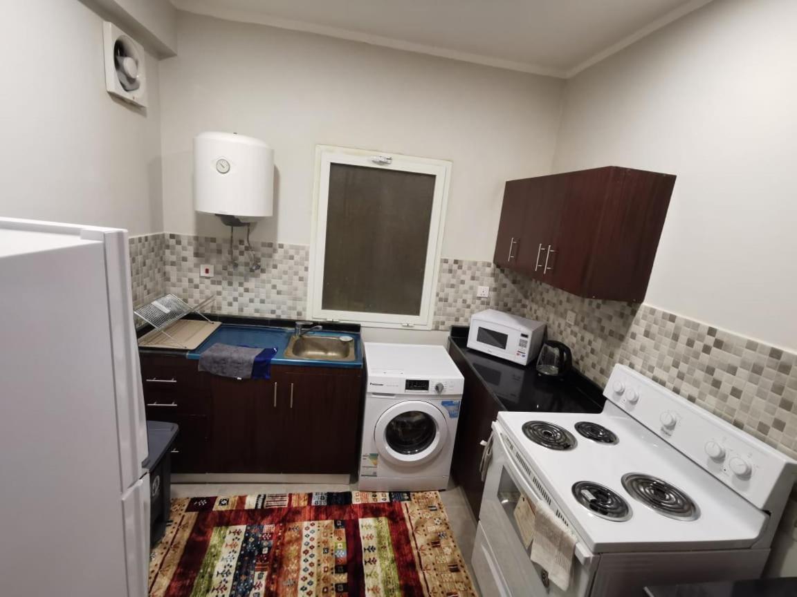 Grandeur Sunrise Apartment